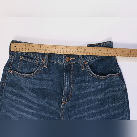 NWT Old Navy Girls Blue Denim Jeans High Rise Slouchy Straight 16 - Picture 5 of 11